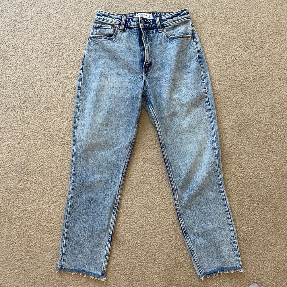 Abercrombie curve love high rise mom jeans 27 regular 4